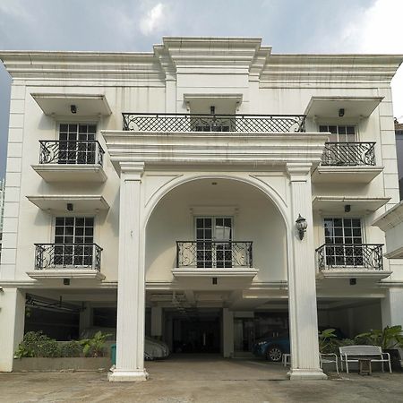Reddoorz Plus @ Setiabudi Barat Jakarta Exteriör bild