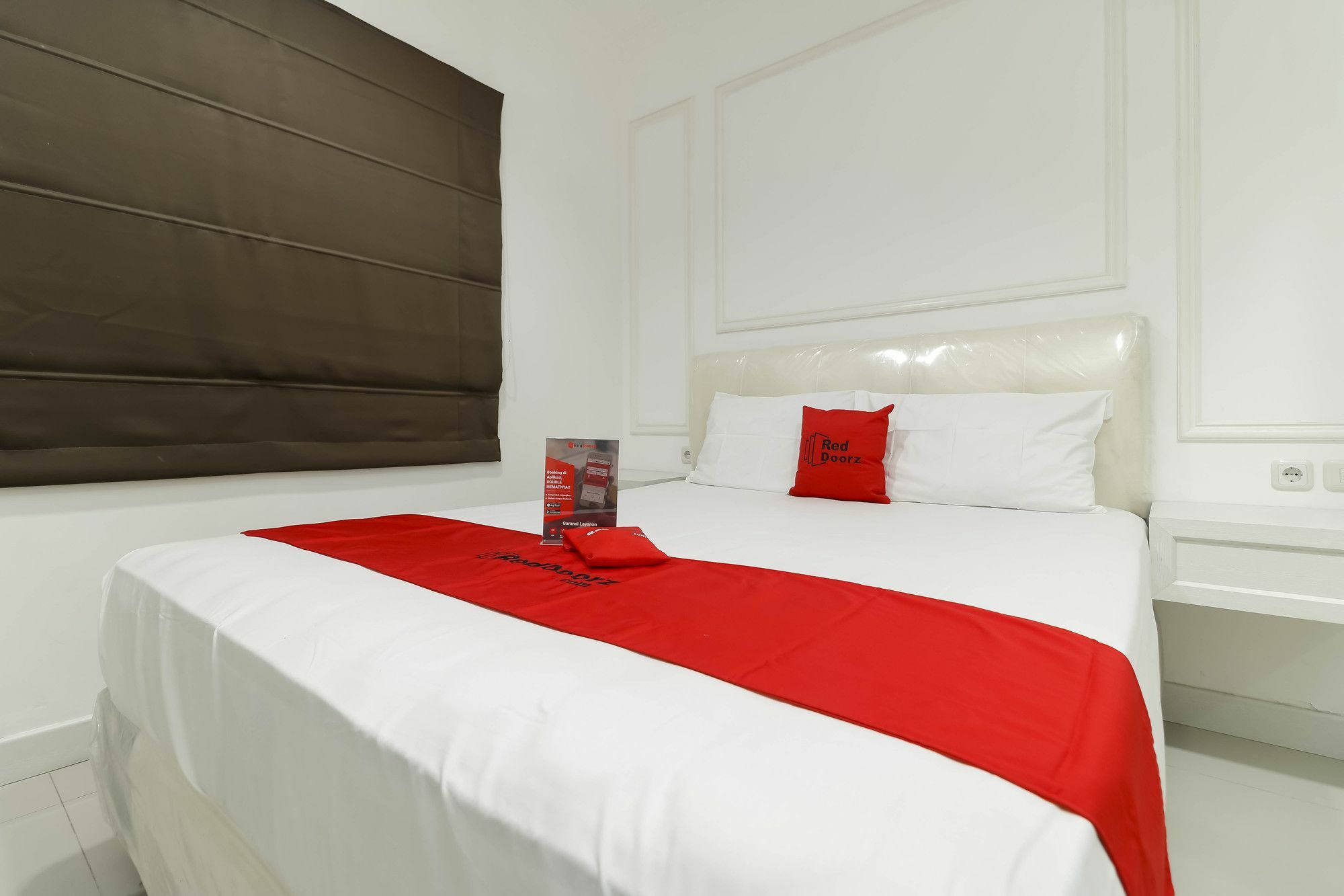 Reddoorz Plus @ Setiabudi Barat Jakarta Exteriör bild